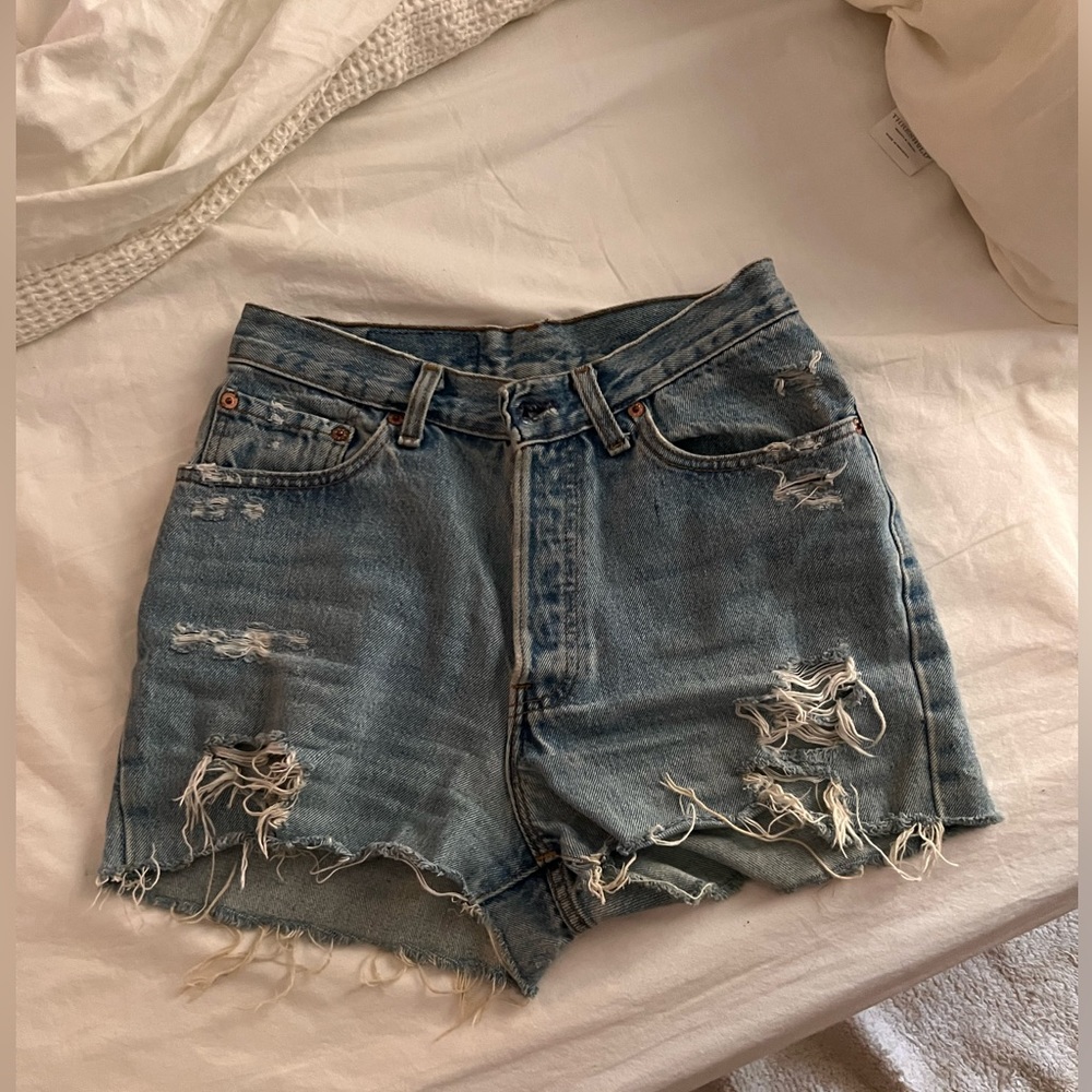 Vintage Levi’s shorts
